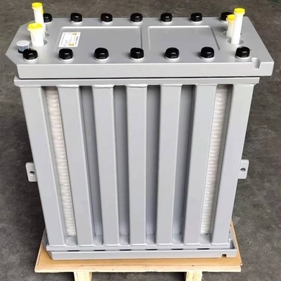 Veolia MK-9 EDIスタック 35 GPM 超純水 (太陽光発電向け)